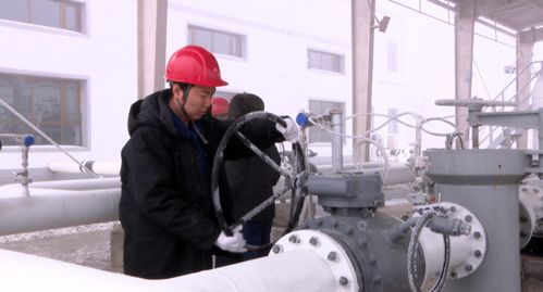 公司至乌鲁木齐机场航煤管线投产运行一周年 监控设备护航能源动脉